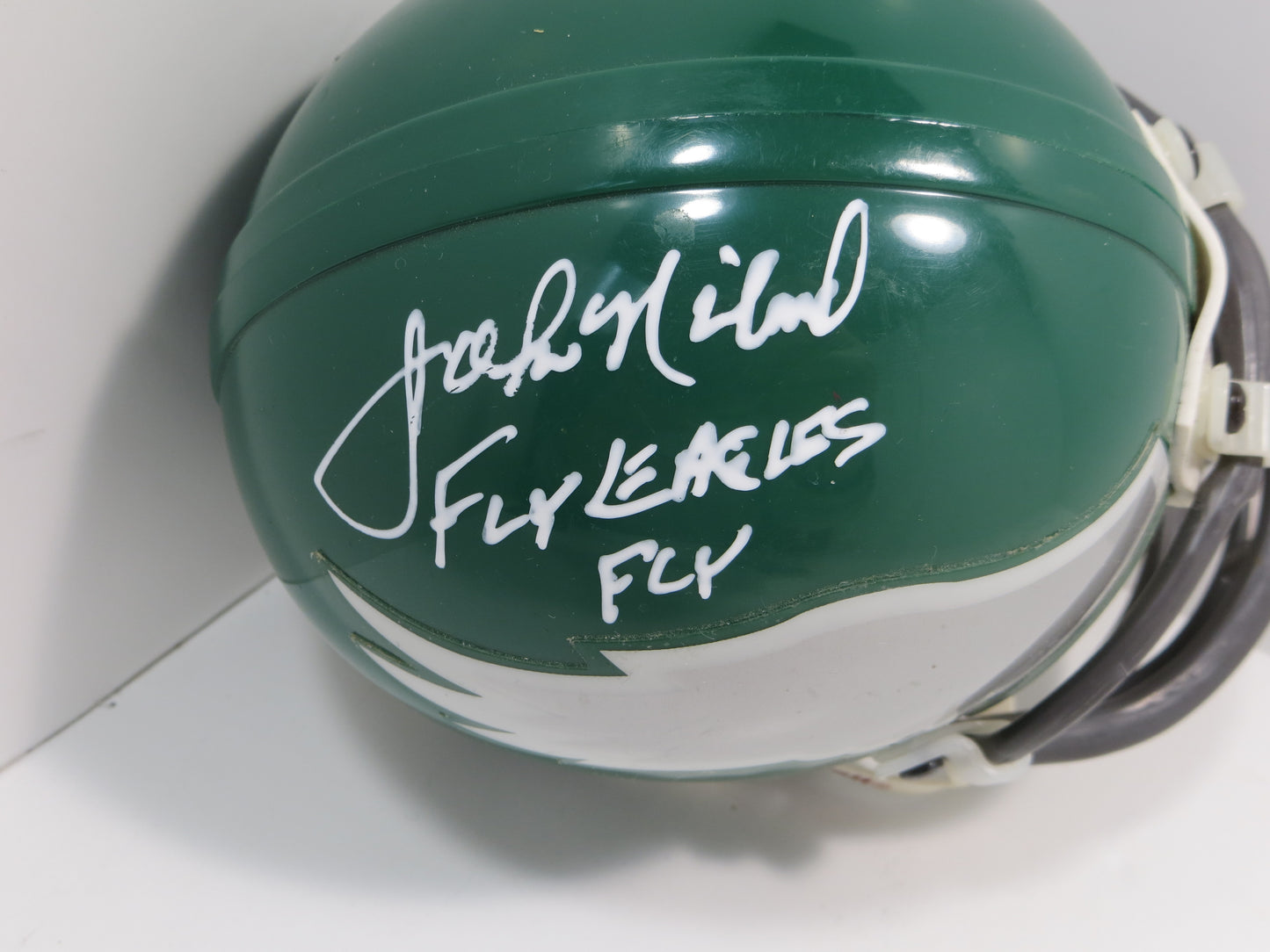 JOHN NILAND PHILADELPHIA EAGLES SIGNED RIDDELL MINI HELMET w/FLYEAGLESFLY JSA