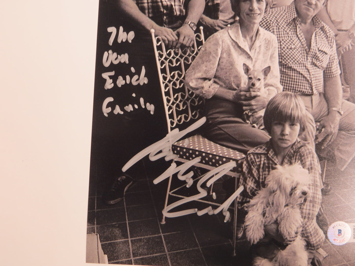 KEVIN VON ERICH SIGNED 8x10 PHOTO w/TheVonErichFamily AT HOME WCW BAS COA
