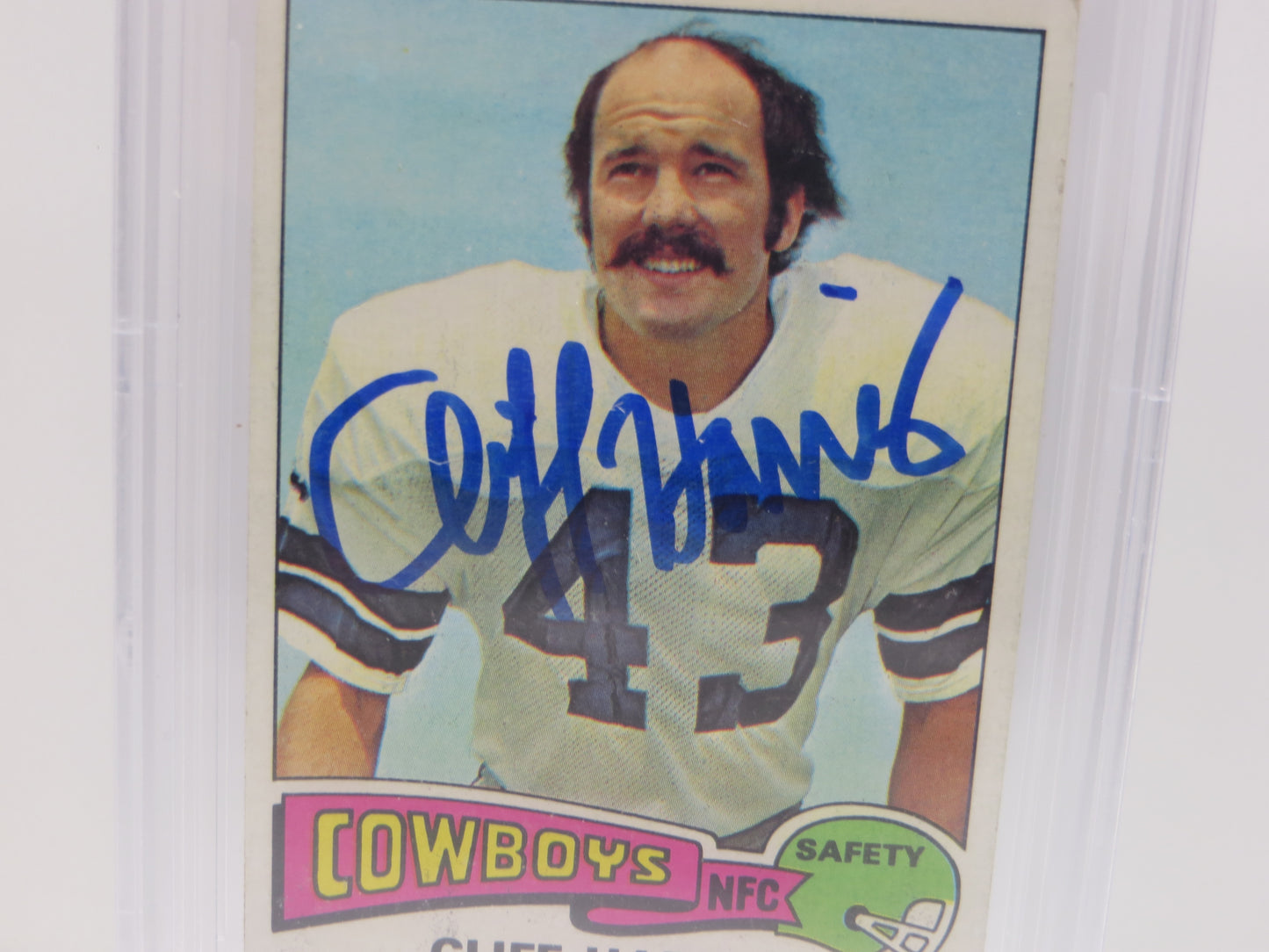 CLIFF HARRIS SIGNED 1975 TOPPS #490 DALLAS COWBOYS BGS BAS SLAB AUTO 10