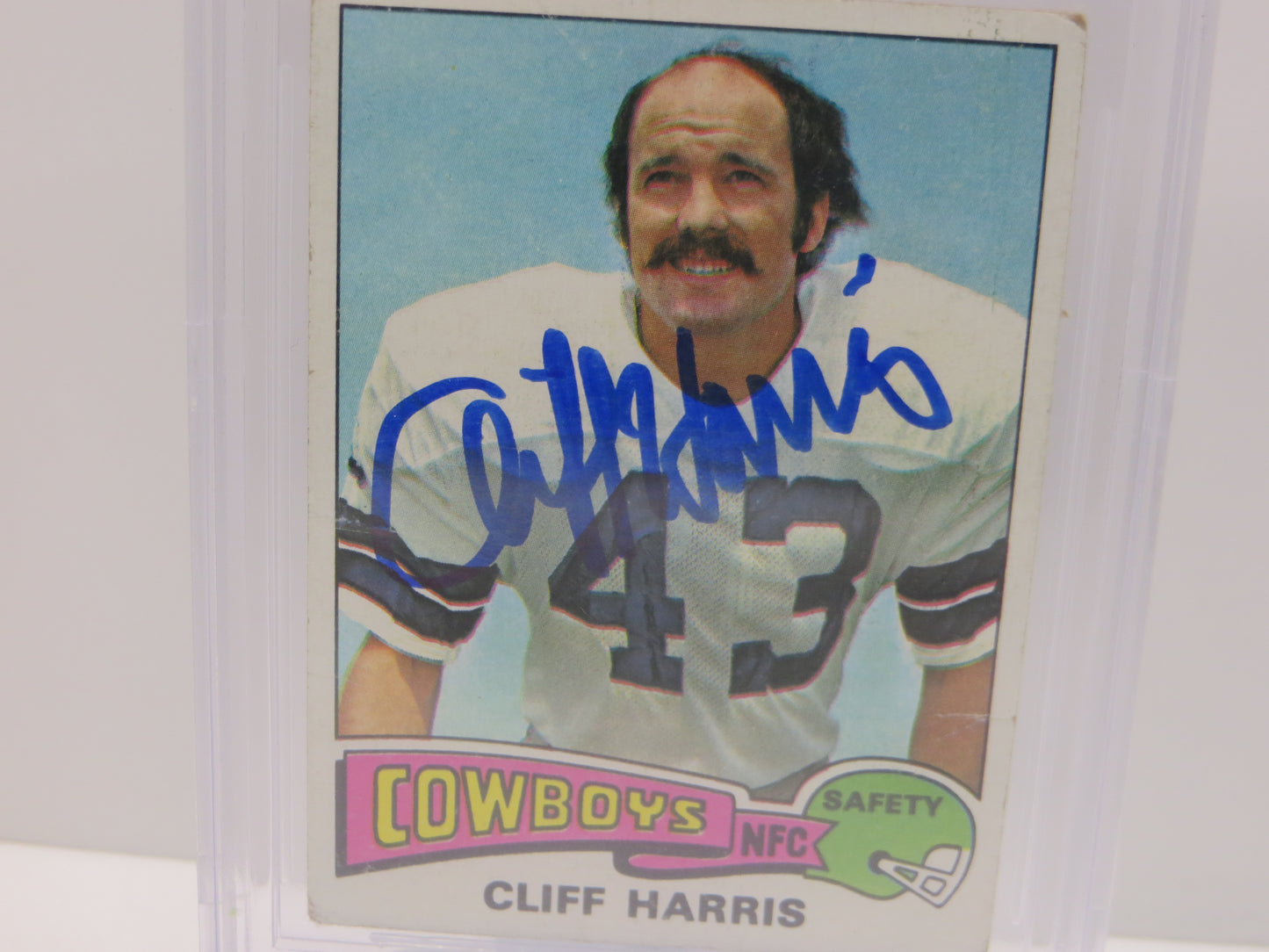 CLIFF HARRIS SIGNED 1975 TOPPS #490 DALLAS COWBOYS BGS BAS SLAB AUTO 10
