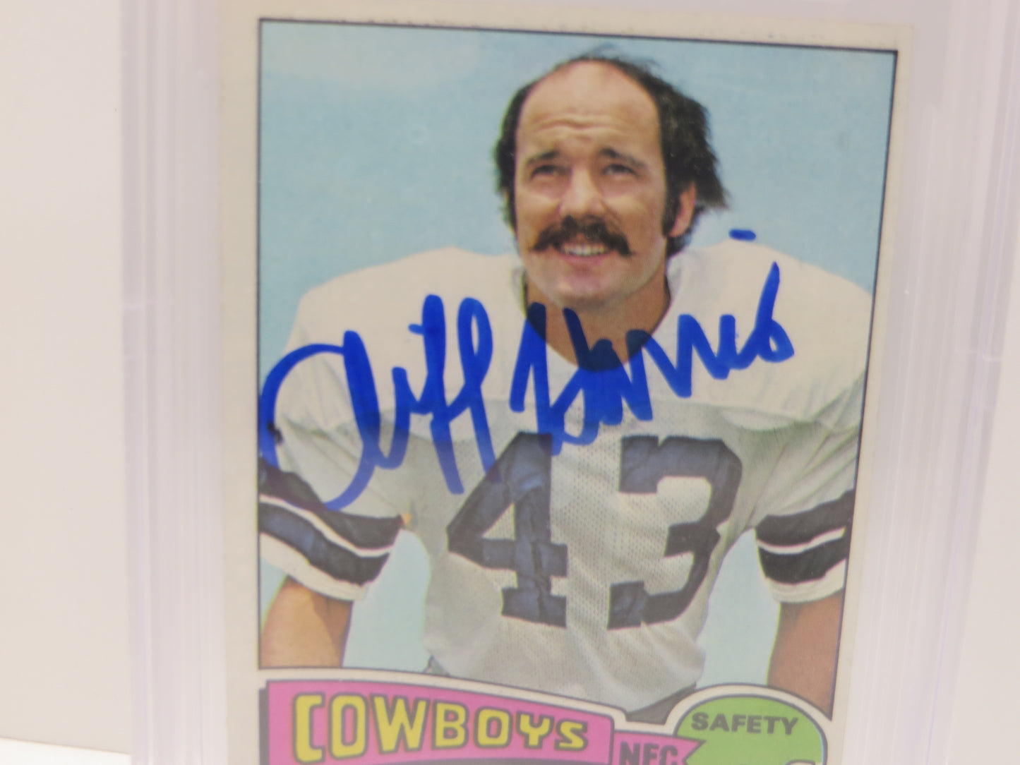 CLIFF HARRIS SIGNED 1975 TOPPS #490 DALLAS COWBOYS BGS BAS SLAB AUTO 10