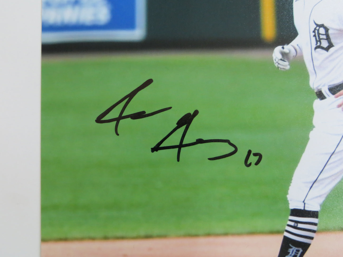 JACE JUNG DETROIT TIGERS SIGNED 8x10 Running the Bases TEXAS TECH BAS