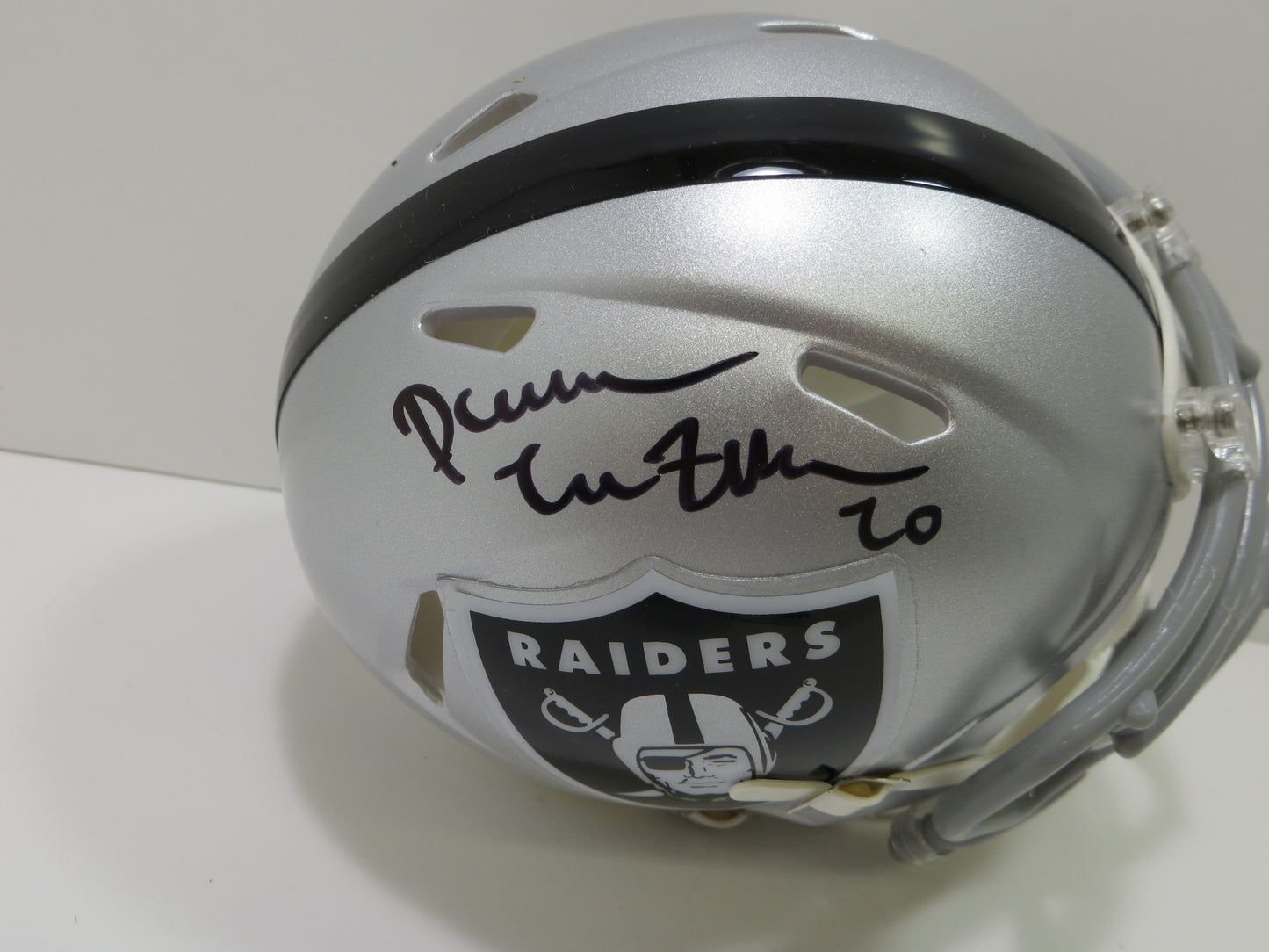 DARREN MCFADDEN SIGNED OAKLAND RAIDERS Riddell MINI HELMET Razorbacks JSA COA