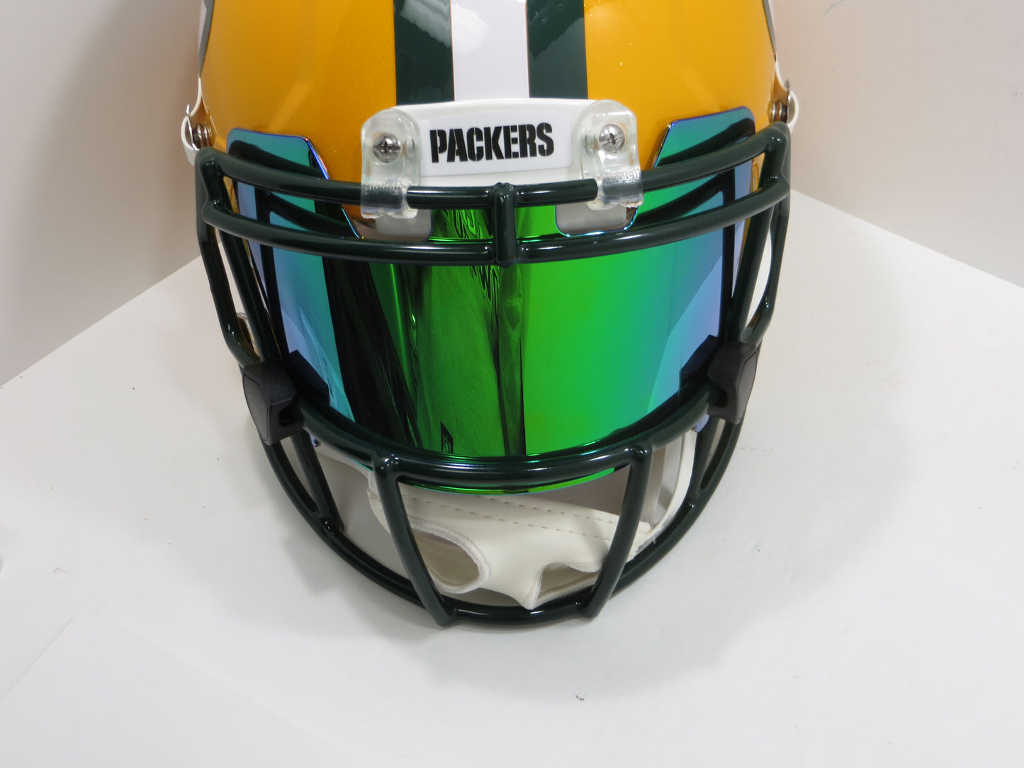 BRETT FAVRE SIGNED GREEN BAY PACKERS SPEED AUTHENTIC FULL SIZE HELMET BAS