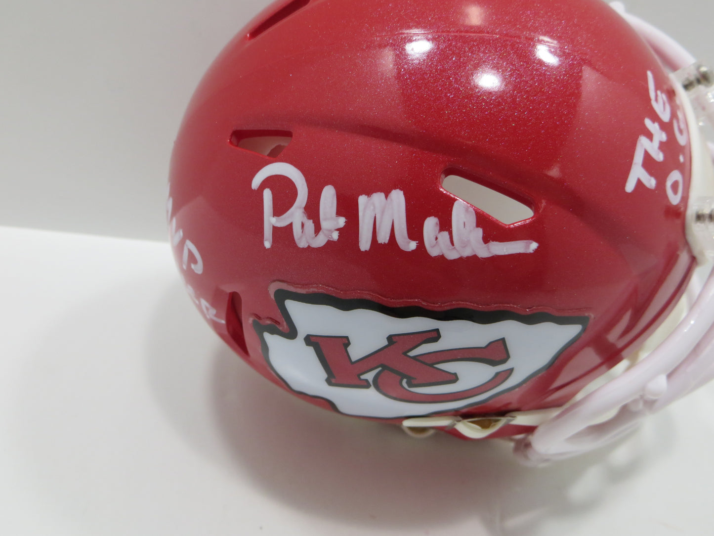 PAT PATRICK MAHOMES SR. KANSAS CITY CHIEFS SIGNED MINI HELMET w/THE OG BAS