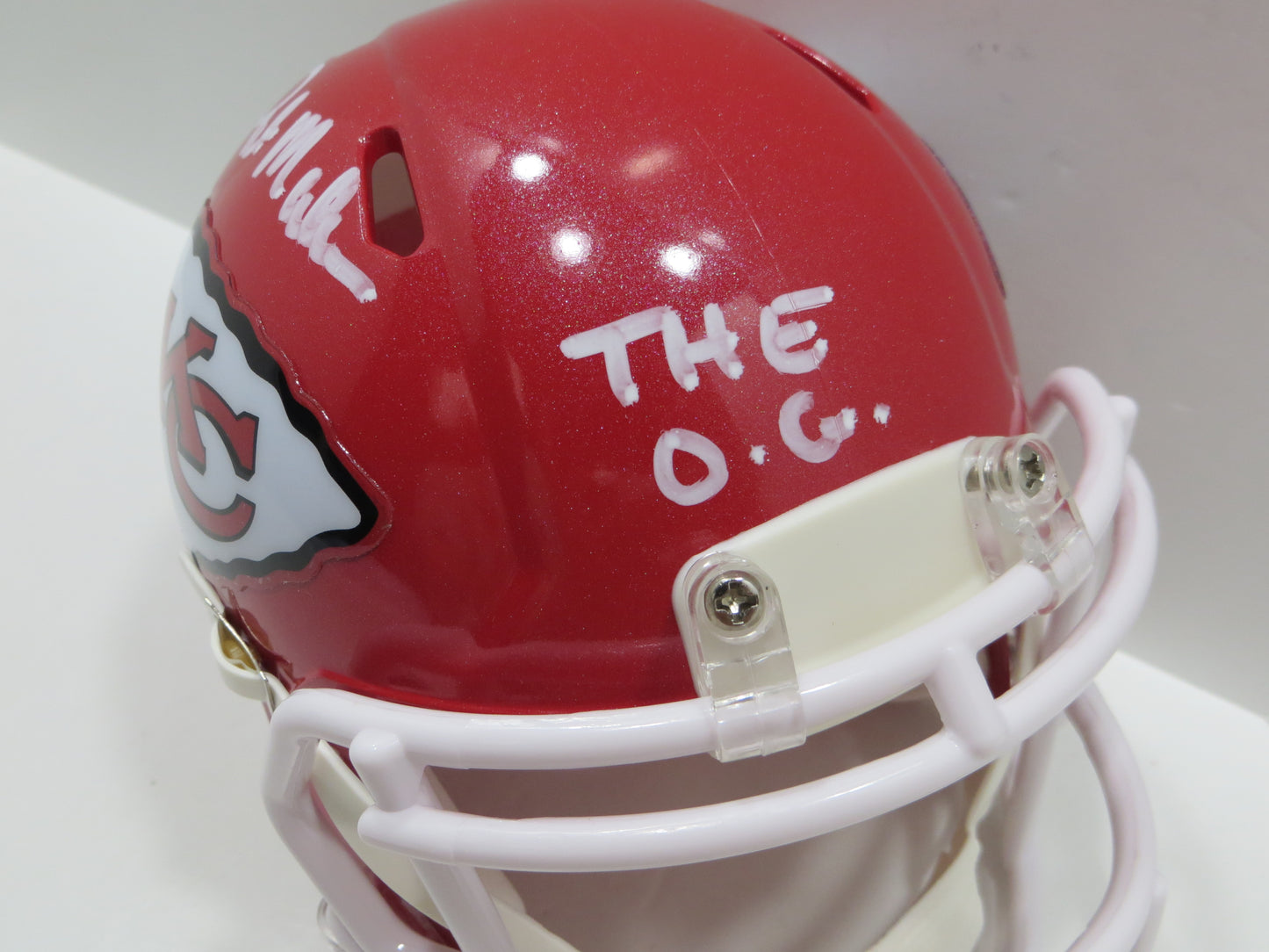 PAT PATRICK MAHOMES SR. KANSAS CITY CHIEFS SIGNED MINI HELMET w/THE OG BAS