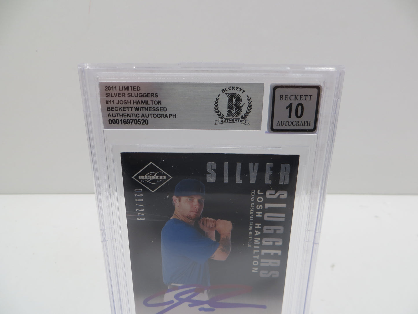 2011 LIMITED SILVER SLUGGERS #11 JOSH HAMILTON BGS 10 AUTO
