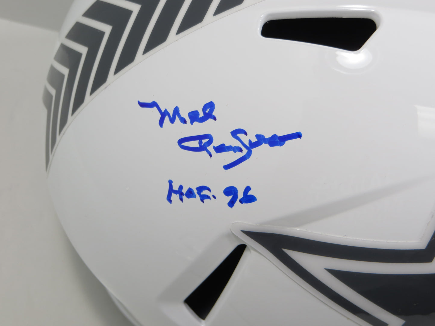 MEL RENFRO DALLAS COWBOYS SIGNED SALUTE TO SERVICE SPEED F/S Helmet w/HOF BAS