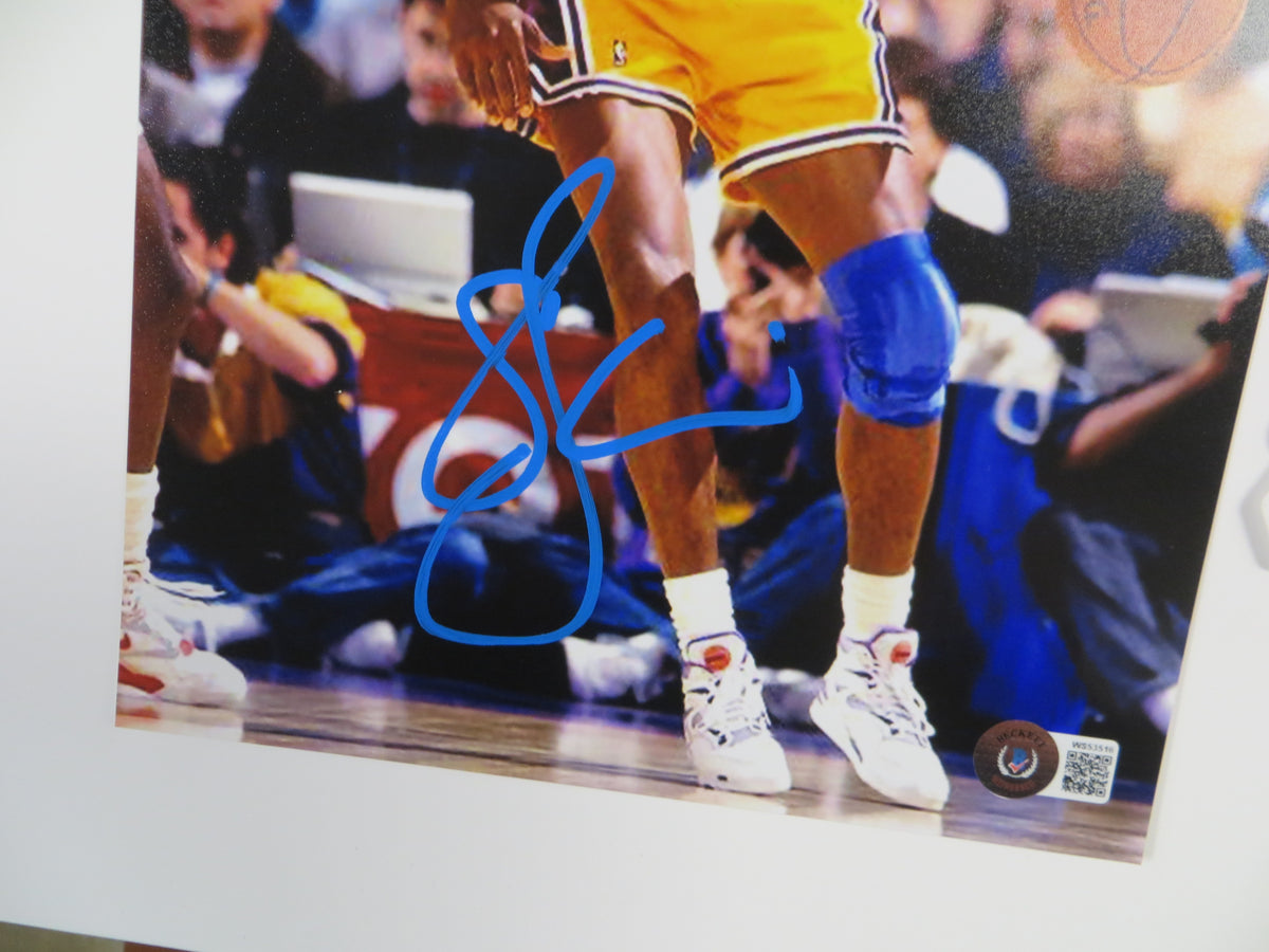 SAM PERKINS LA LAKERS SIGNED 8x10 PHOTO w/Big Smooth BAS