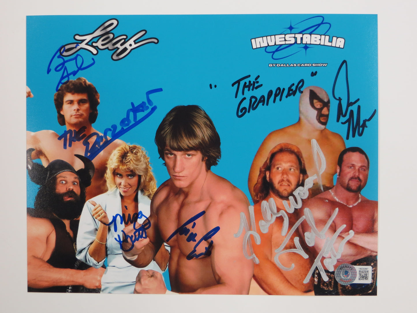 INVESTABILIA by the DALLAS CARD SHOW SIGNED 8x10 Blue PHOTO Von Erich +MORE BAS
