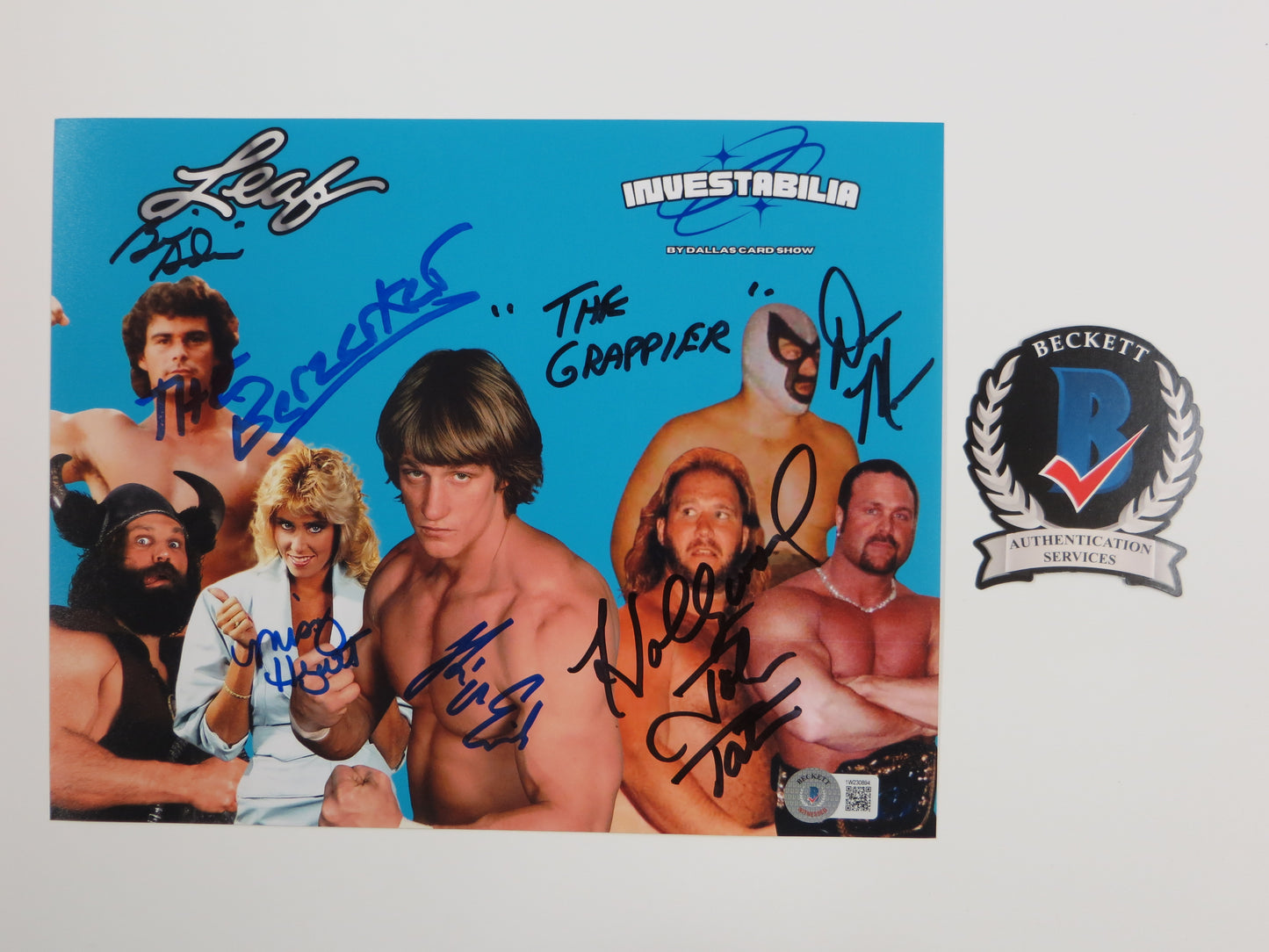 INVESTABILIA by the DALLAS CARD SHOW SIGNED 8x10 Blue PHOTO Von Erich +MORE BAS