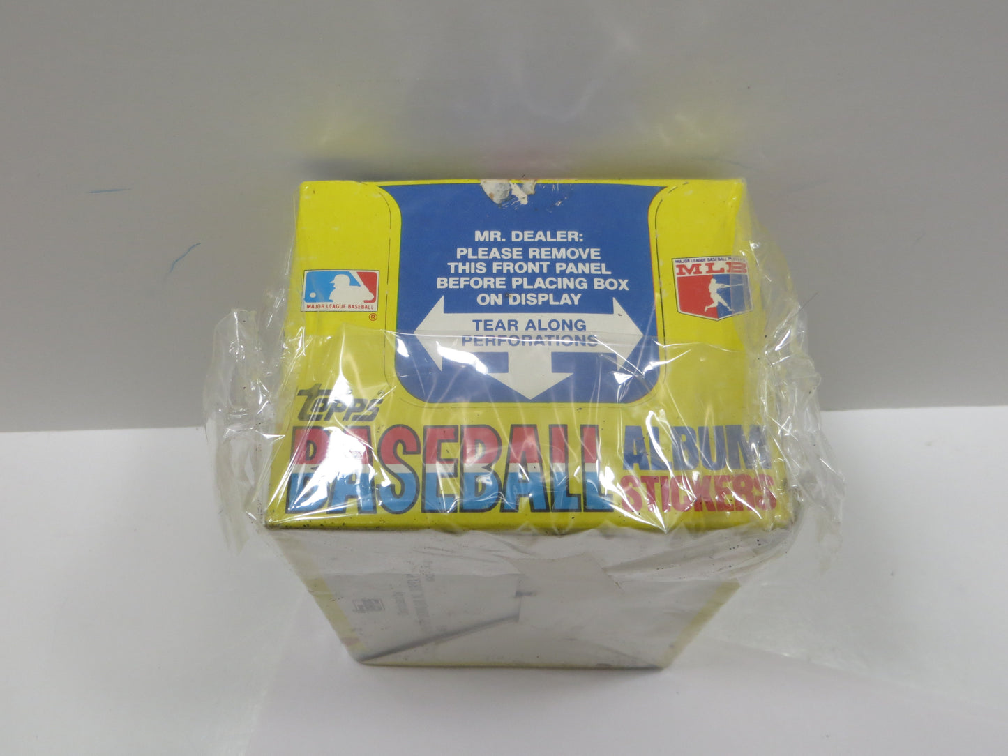 1981 TOPPS BASEBALL ALBUM STICKERS EMPTY WAX BOX