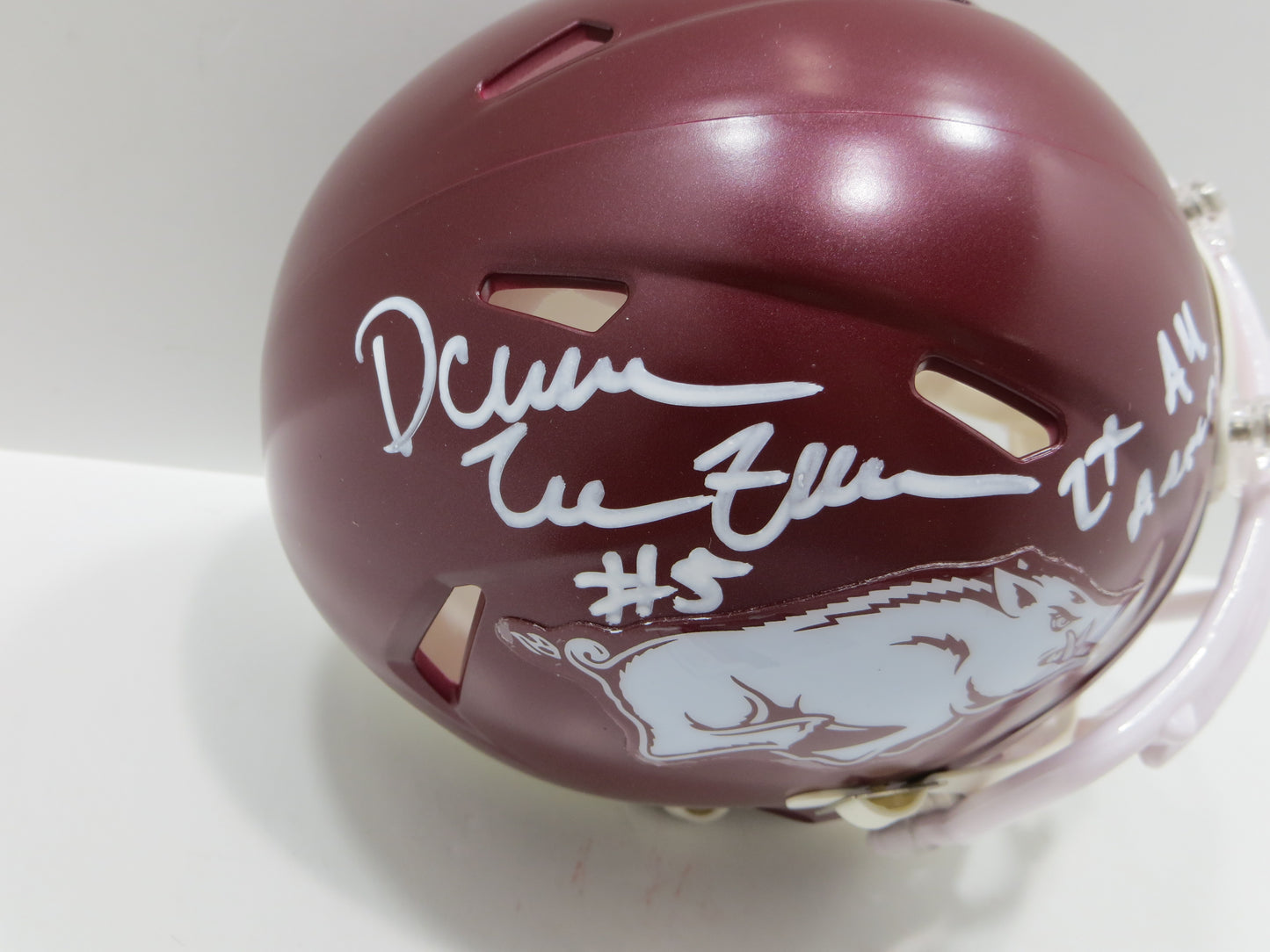 DARREN McFADDEN SIGNED ARKANSAS RAZORBACKS Riddell MINI HELMET w/2xAA BAS