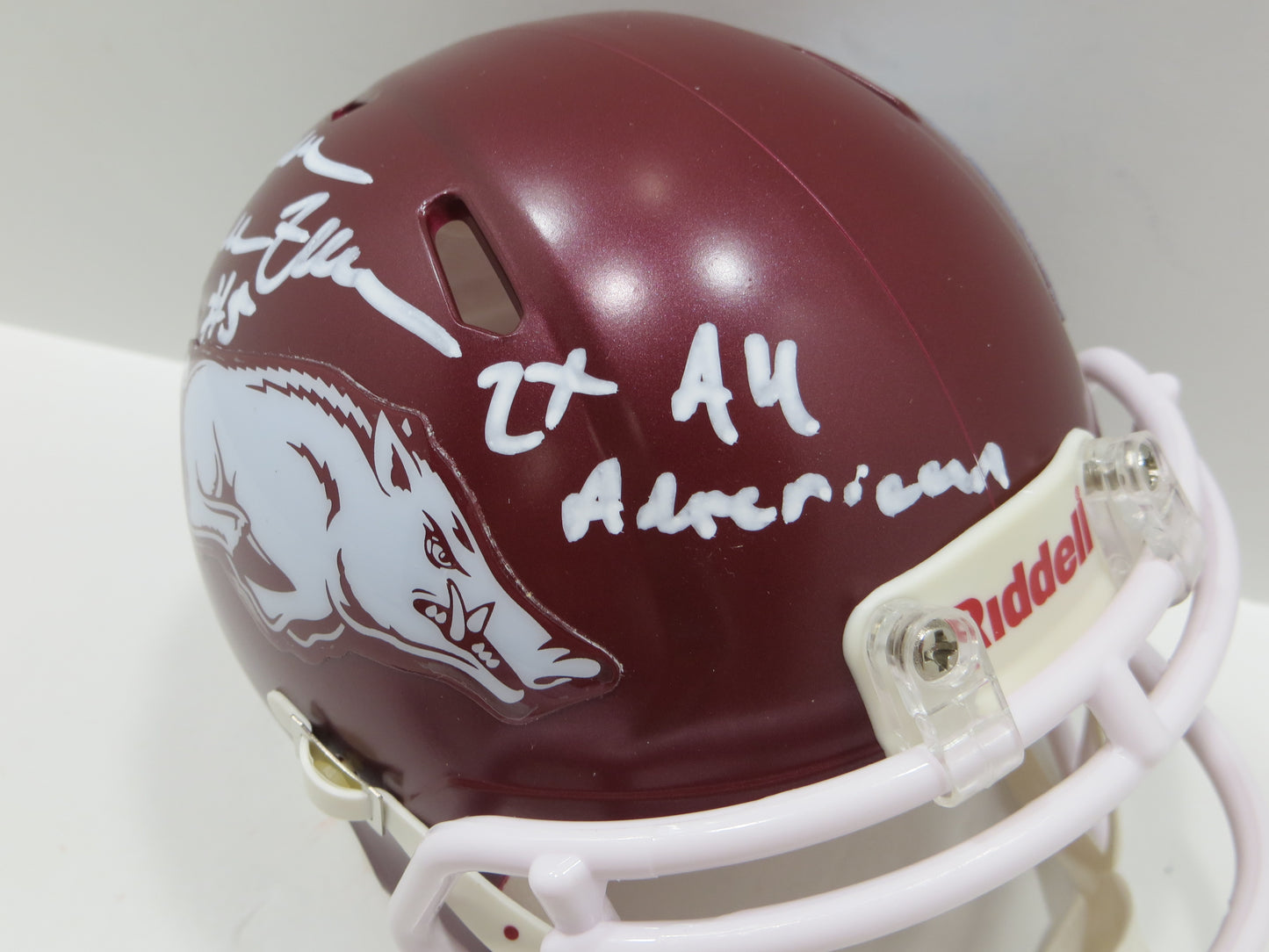 DARREN McFADDEN SIGNED ARKANSAS RAZORBACKS Riddell MINI HELMET w/2xAA BAS