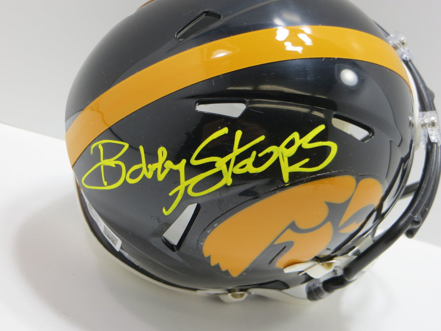 BOB STOOPS SIGNED IOWA HAWKEYES MINI HELMET OU Sooners BAS COA