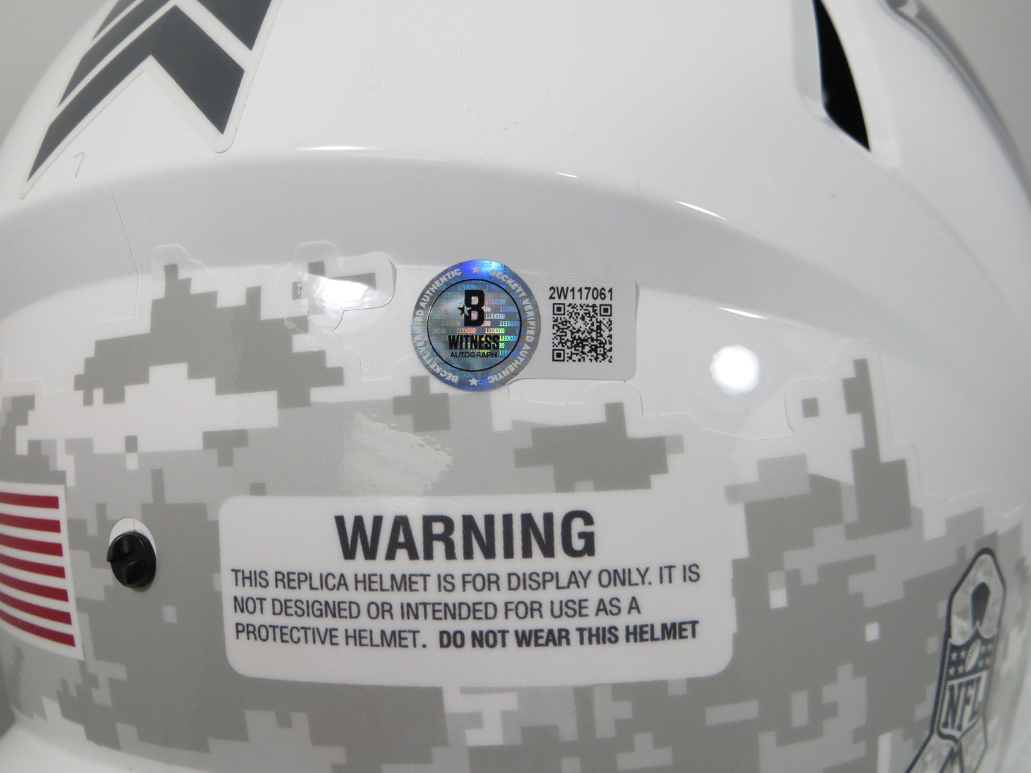 BRIAN URLACHER CHICAGO BEARS SIGNED SALUTE TO SERVICE SPEED F/S Helmet w/HOF BAS