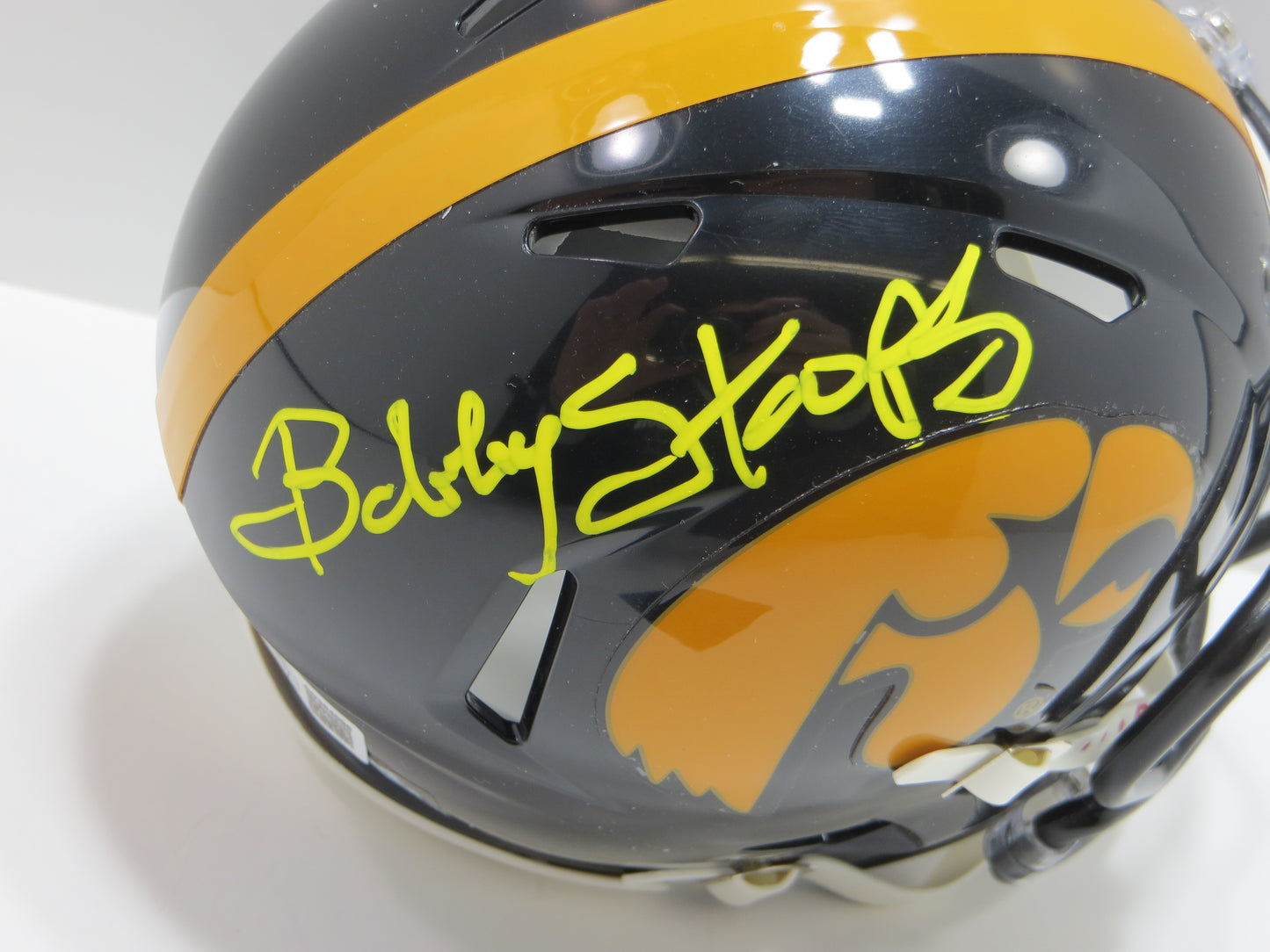 BOB STOOPS SIGNED IOWA HAWKEYES MINI HELMET Oklahoma Sooners BAS