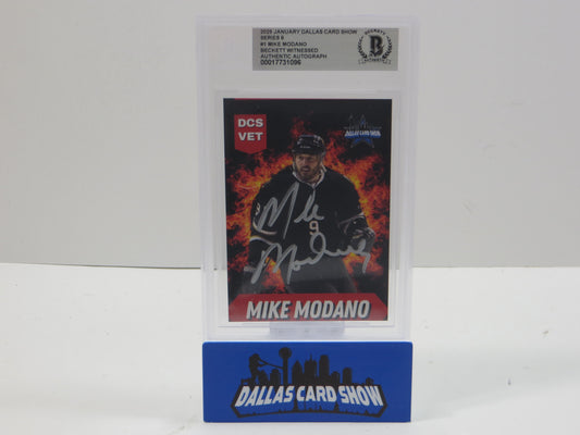 MIKE MODANO DALLAS STARS SIGNED 2025 Jan Dallas Card Show #1 BGS BAS SLAB