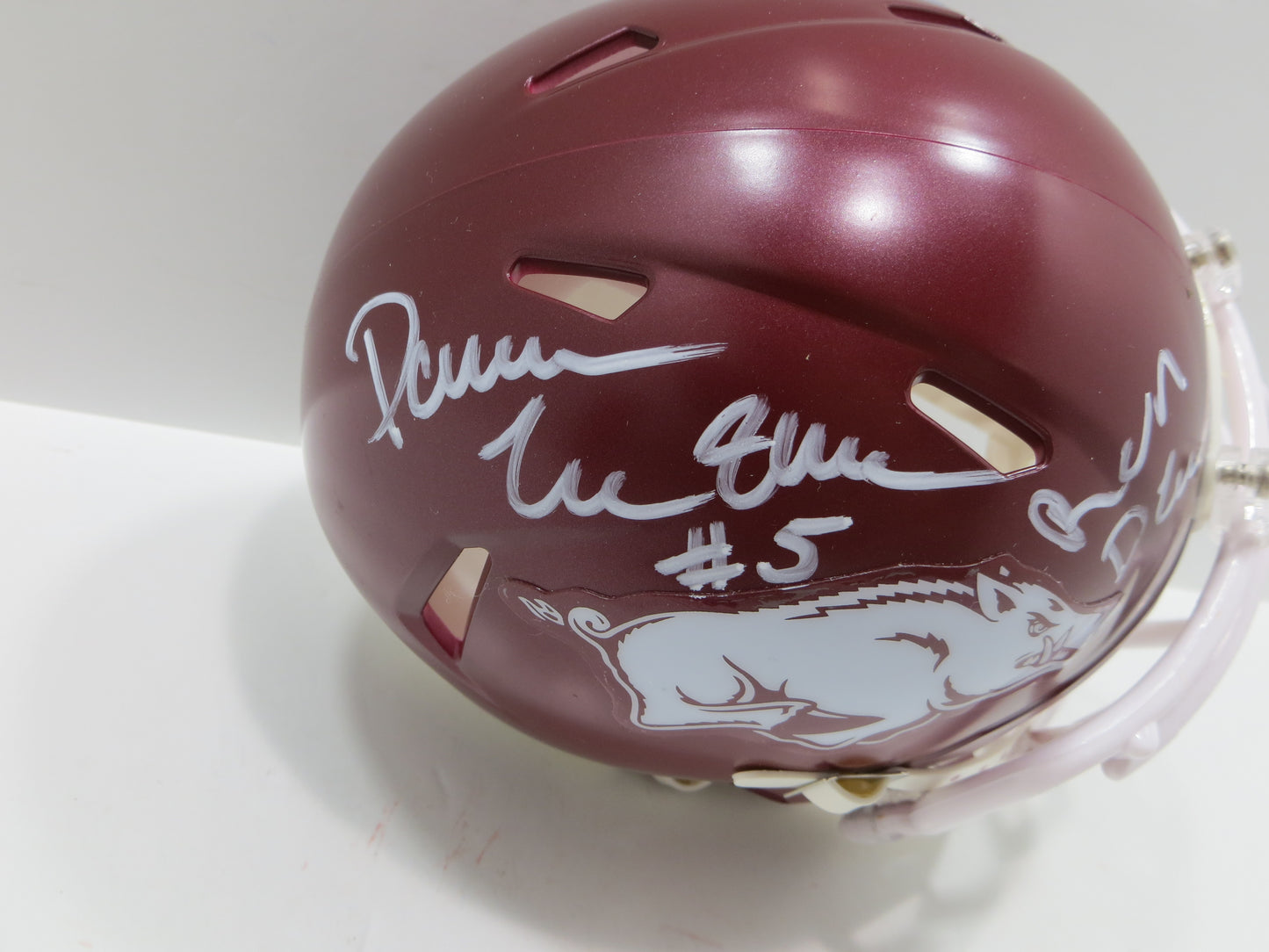 DARREN McFADDEN SIGNED ARKANSAS RAZORBACKS Riddell MINI HELMET wRunDMC BAS