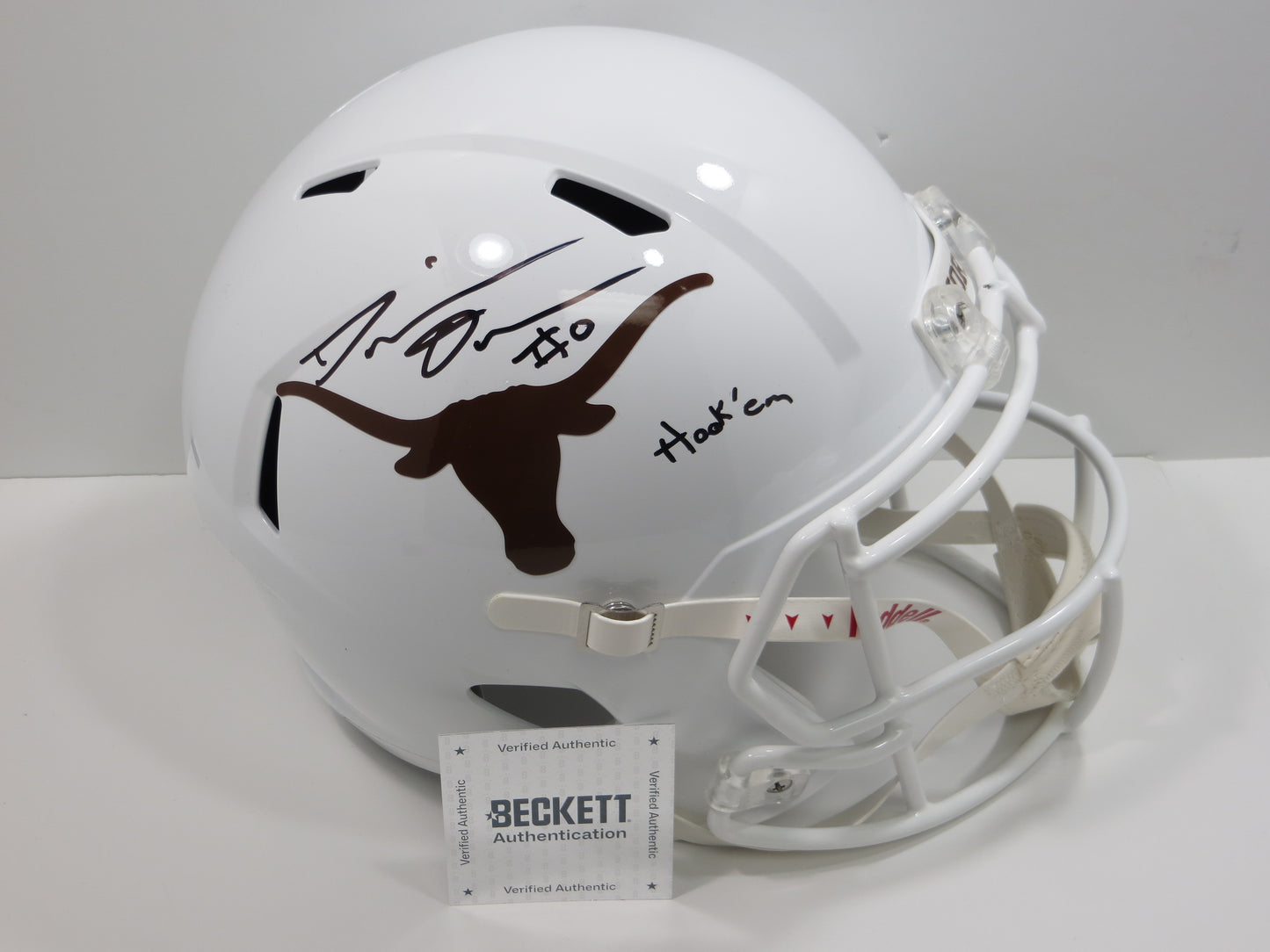 DeMARVION OVERSHOWN SIGNED TEXAS UT LONGHORNS FULLSIZE HELMET w/Hook BAS