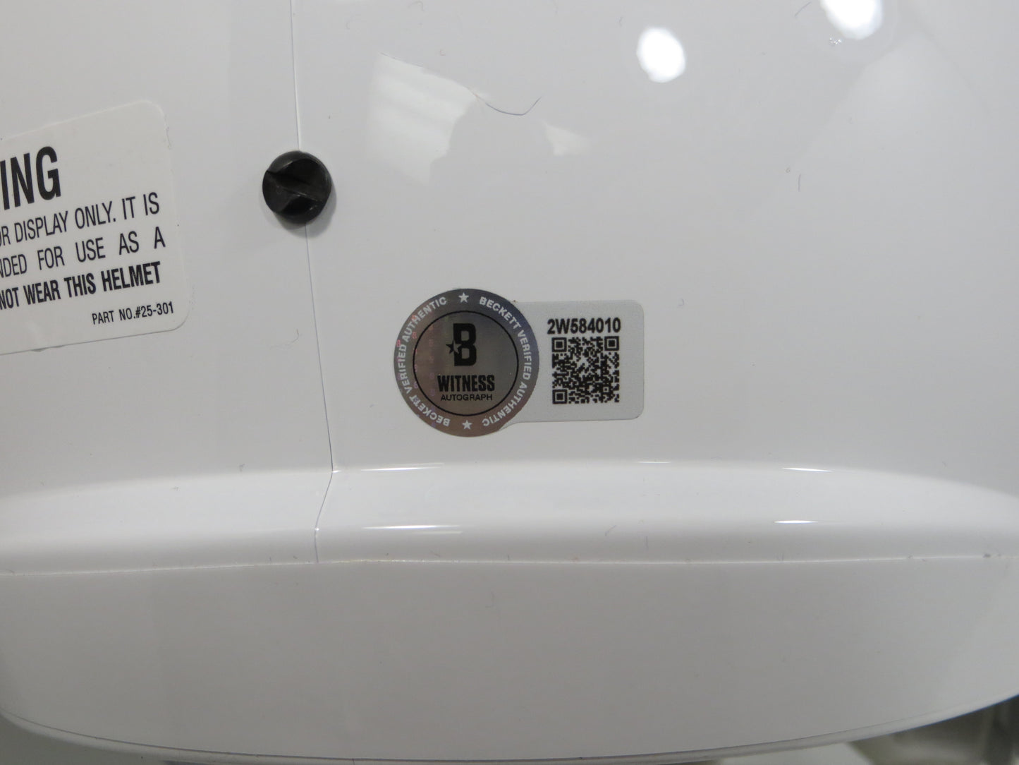 DeMARVION OVERSHOWN SIGNED TEXAS UT LONGHORNS FULLSIZE HELMET w/Hook BAS