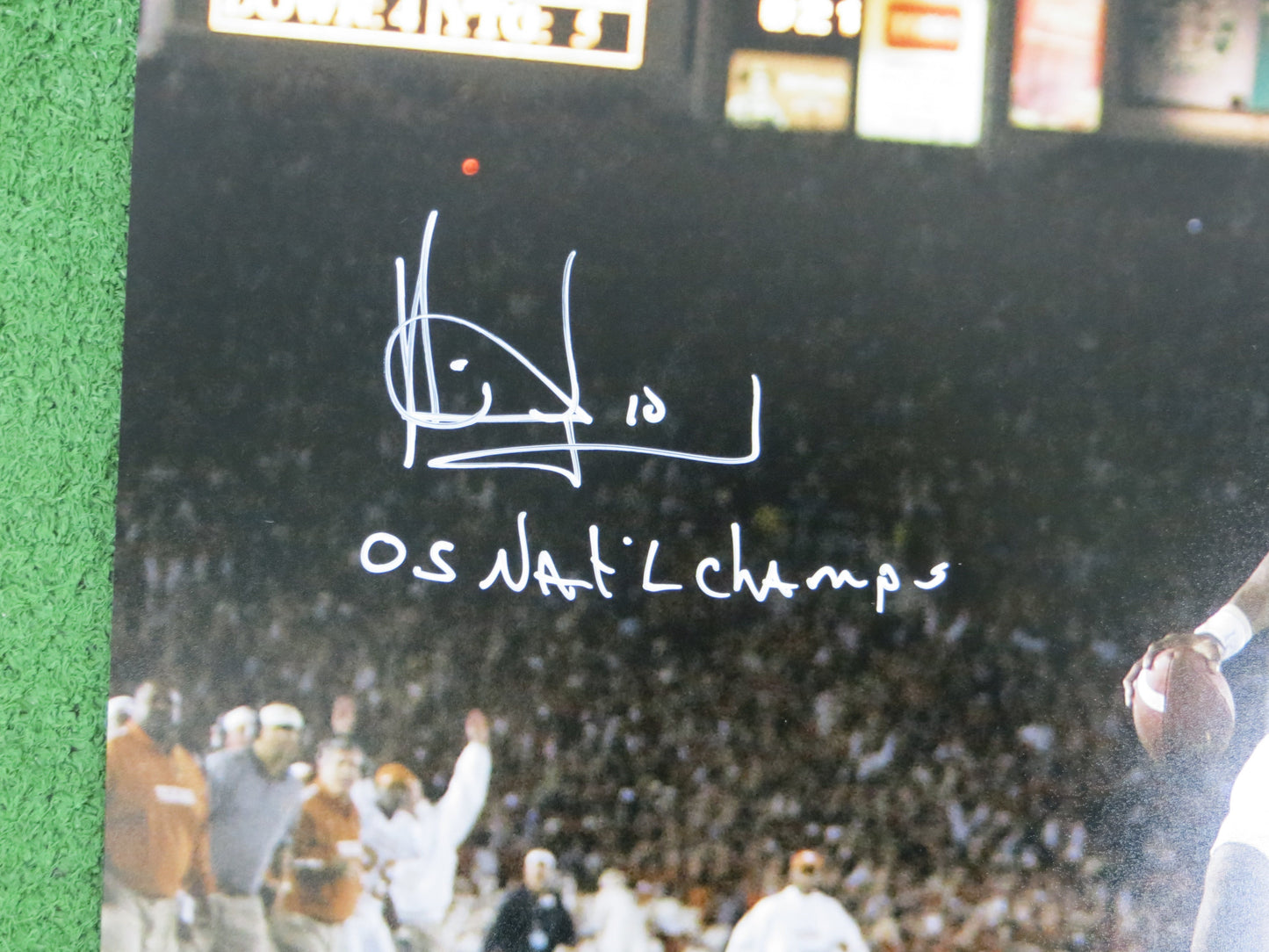 VINCE YOUNG TEXAS LONGHORNS SIGNED 16x20 PHOTO w/INSC JSA COA