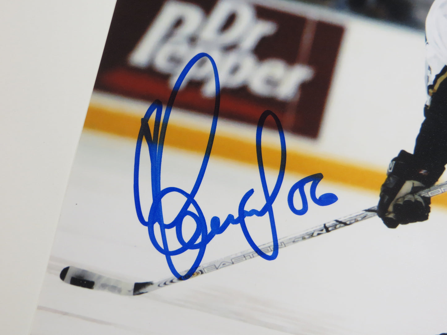 SERGEI ZUBOV DALLAS STARS SIGNED 8x10 Assist PHOTO Soviet Union RUSSIA BAS