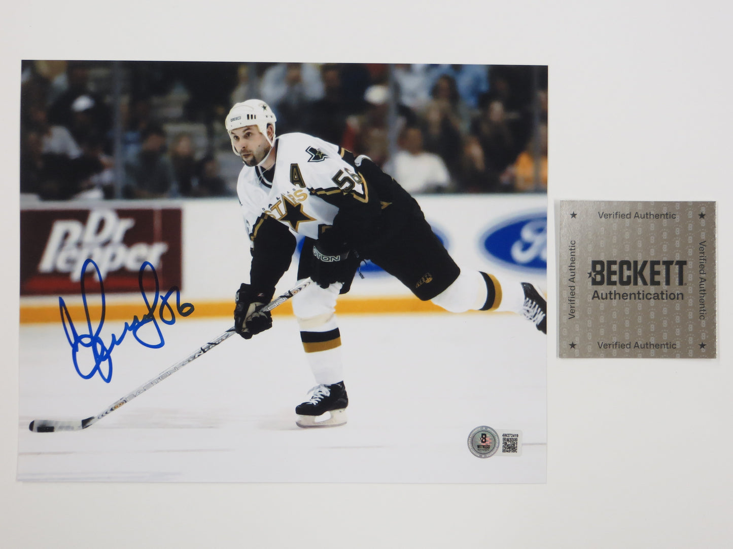 SERGEI ZUBOV DALLAS STARS SIGNED 8x10 Assist PHOTO Soviet Union RUSSIA BAS