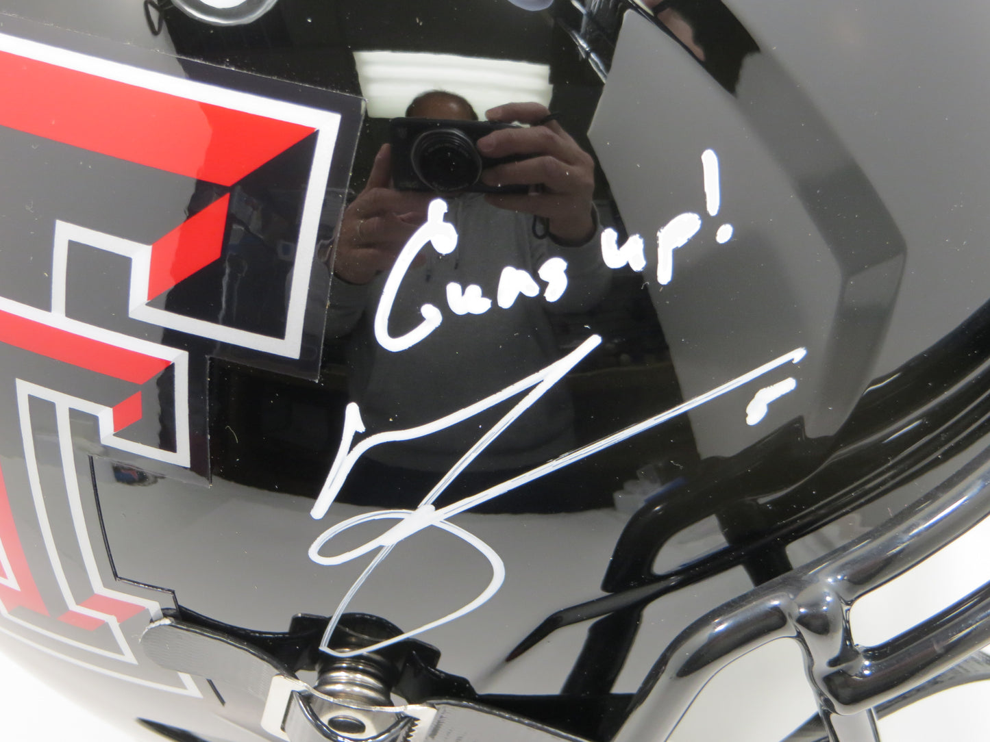 MICHAEL CRABTREE SIGNED TEXAS TECH RED RAIDERS FULL SIZE HELMET w/GunsUp! BAS