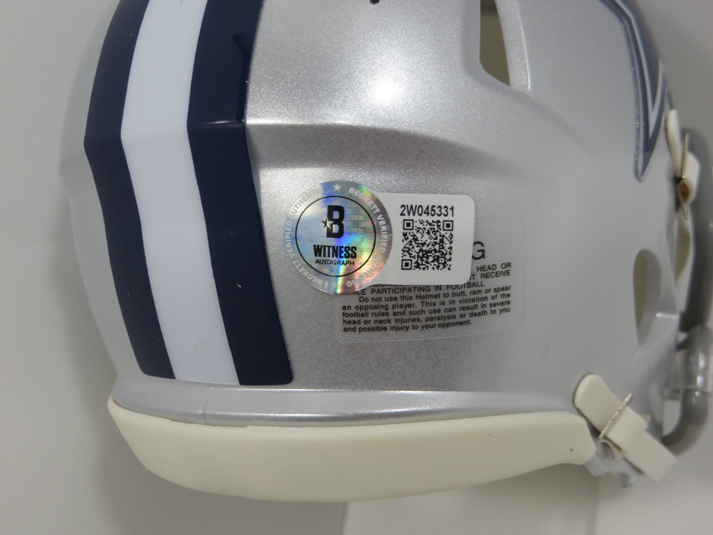 DeMARVION OVERSHOWN SIGNED DALLAS COWBOYS MINI HELMET UT Longhorns BAS