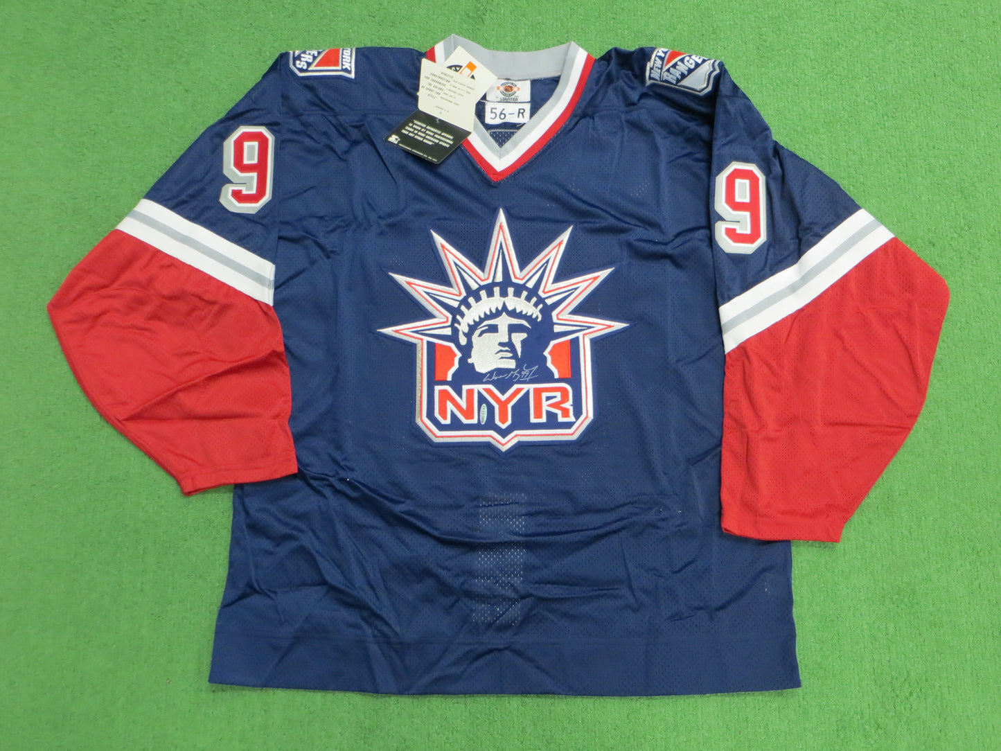 WAYNE GRETZKY SIGNED New York Rangers AUTHENTIC JERSEY Fight Strap NWT UDA BOX