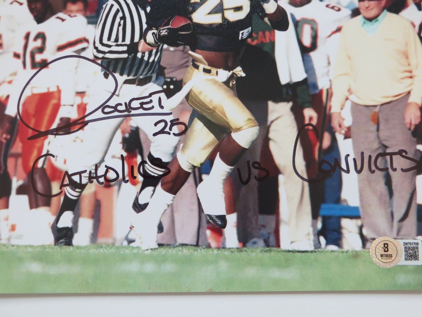 RAGHIB ROCKET ISMAIL SIGNED Notre Dame vs Miami 8x10 PHOTO wCathsvsConvicts BAS