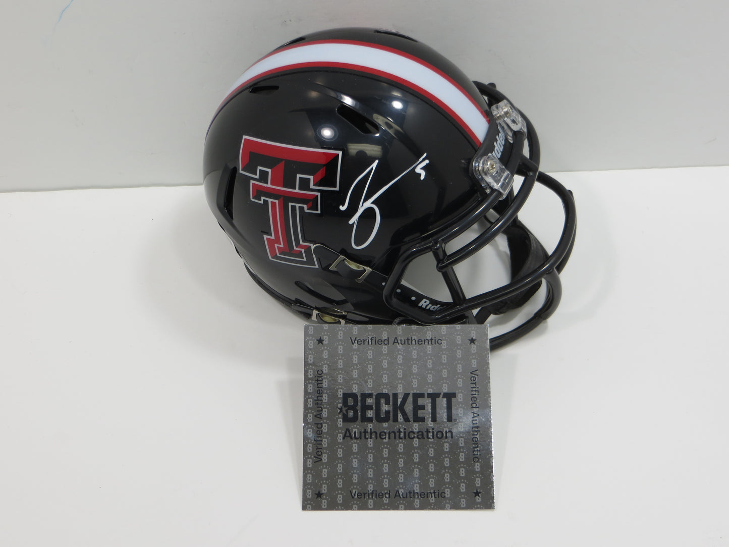 MICHAEL CRABTREE SIGNED TEXAS TECH RED RAIDERS Riddell MINI HELMET BAS