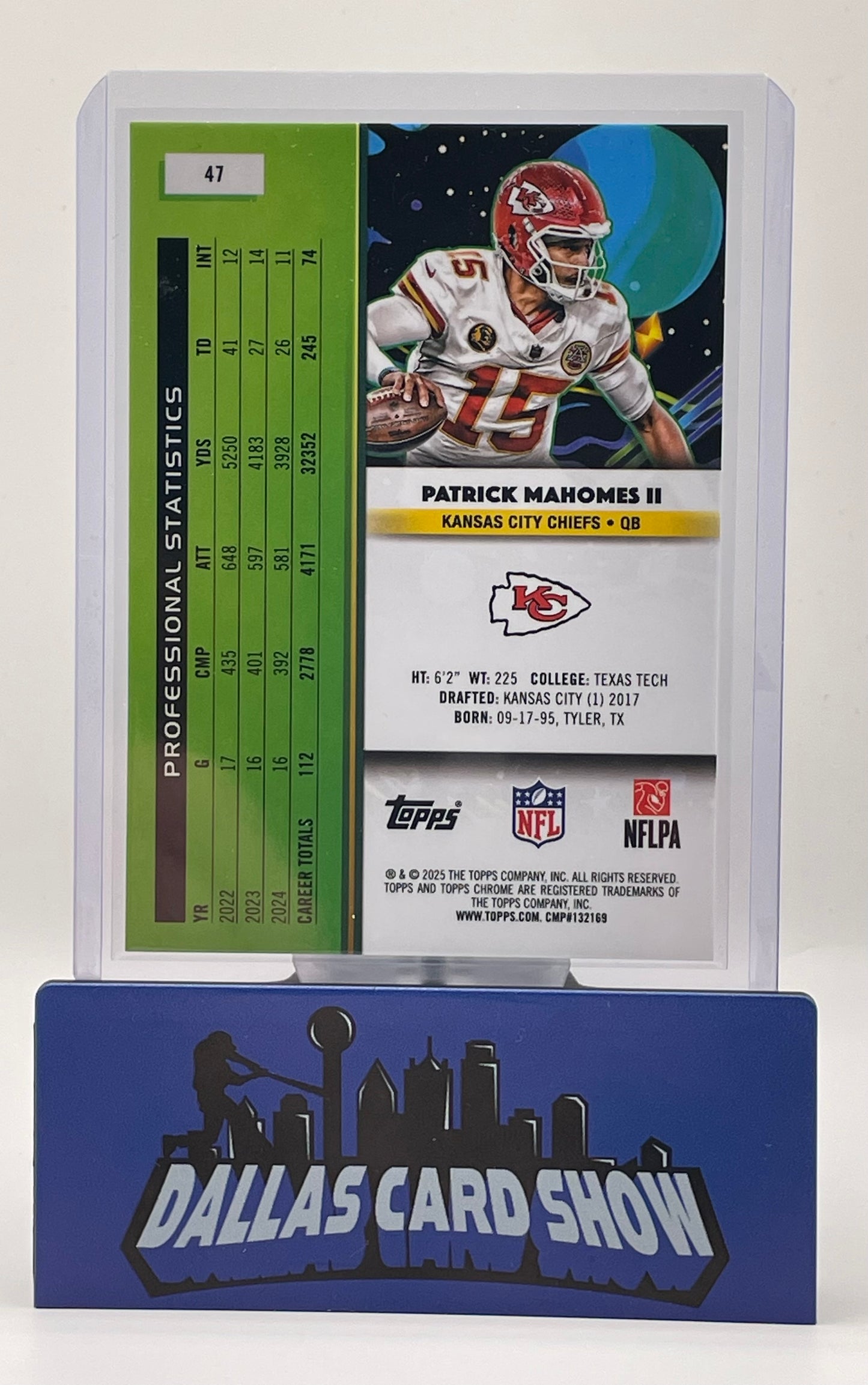 2025 Topps Chrome Cosmic #47 Patrick Mahomes Teal Shimmer /199