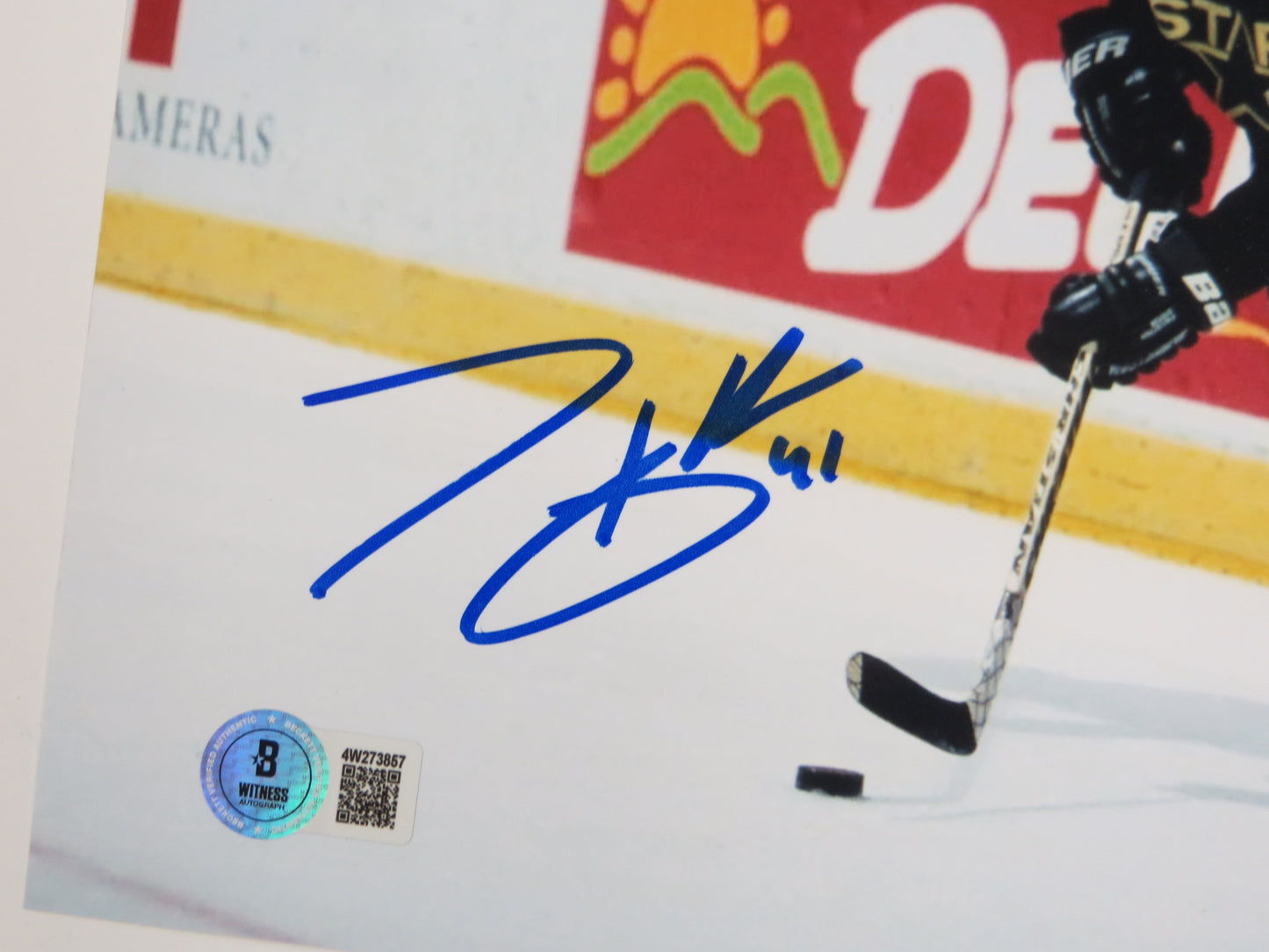TONY HRKAC DALLAS STARS SIGNED 8x10 HOCKEY PHOTO PUCK CONTROL BAS COA