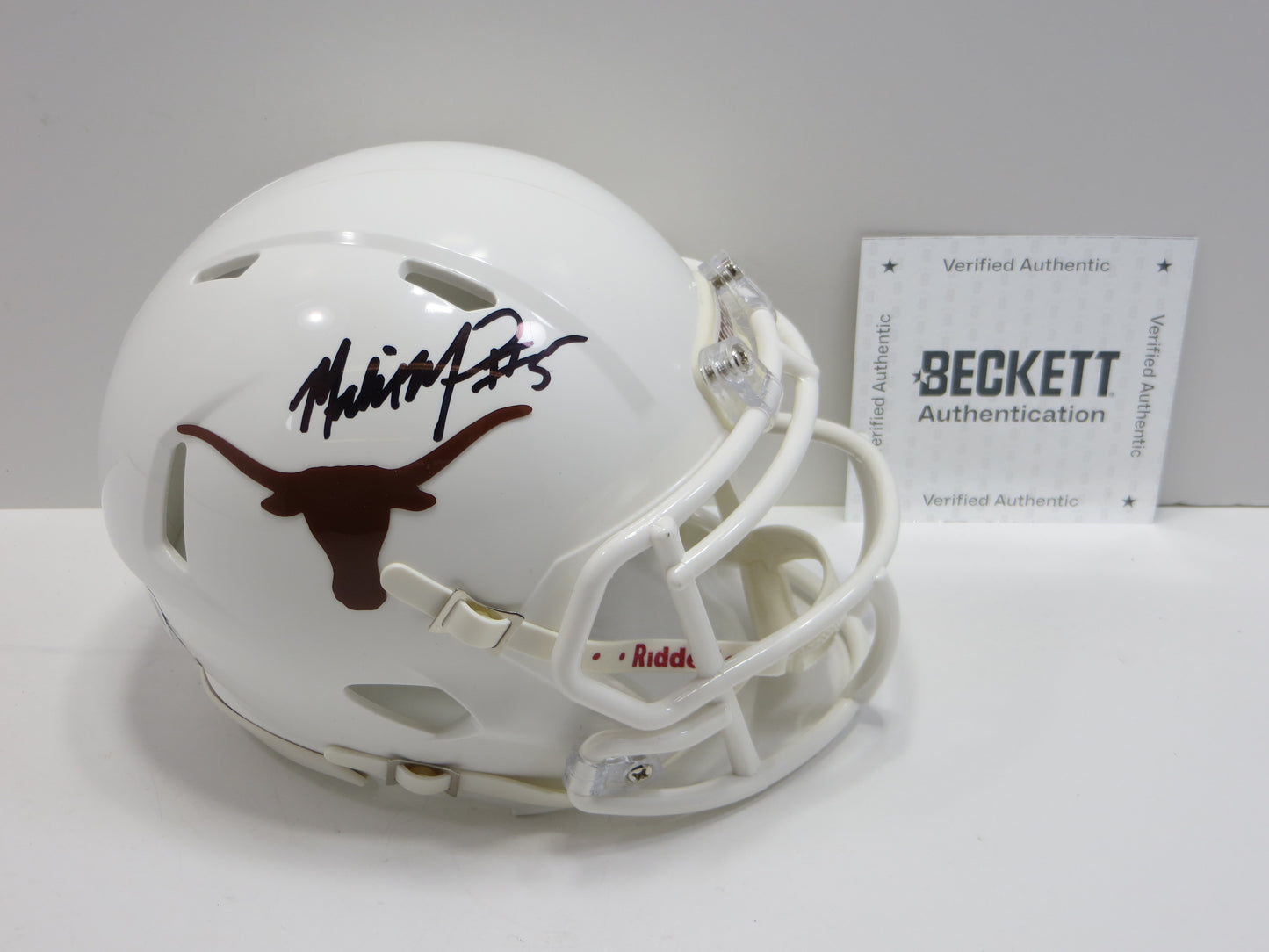 MALIK MUHAMMAD SIGNED UT TEXAS LONGHORNS SIGNED MINI HELMET BAS COA
