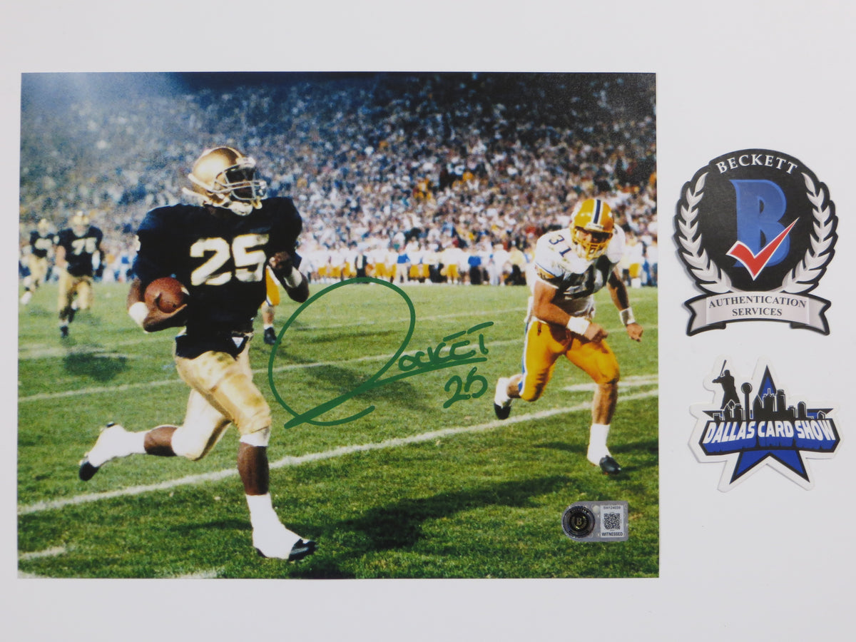 ROCKET ISMAIL NOTRE DAME SIGNED 8x10 PHOTO Touchdown Green BAS