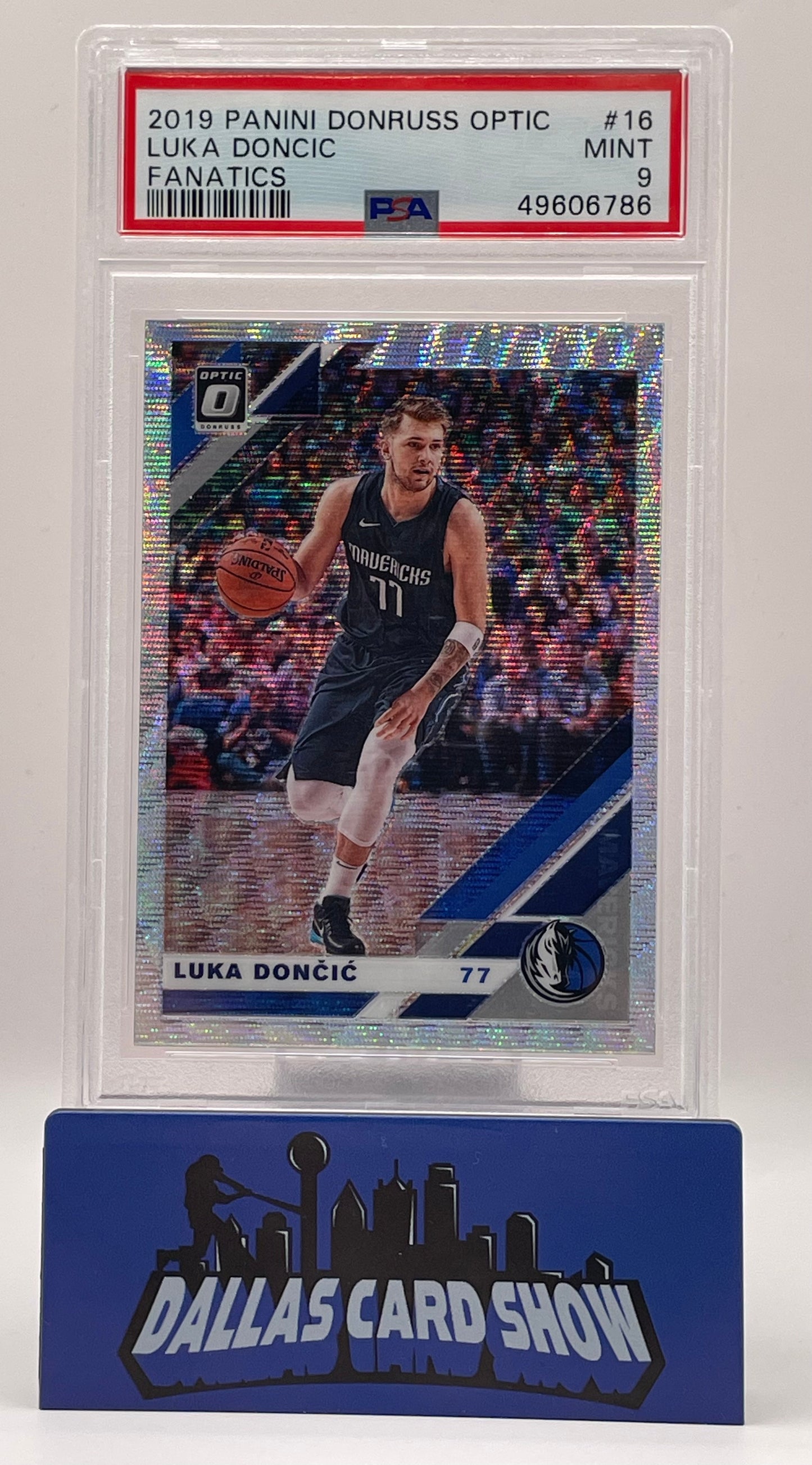 2019 Panini Optic #16 Luka Doncic Fanatics PSA 9