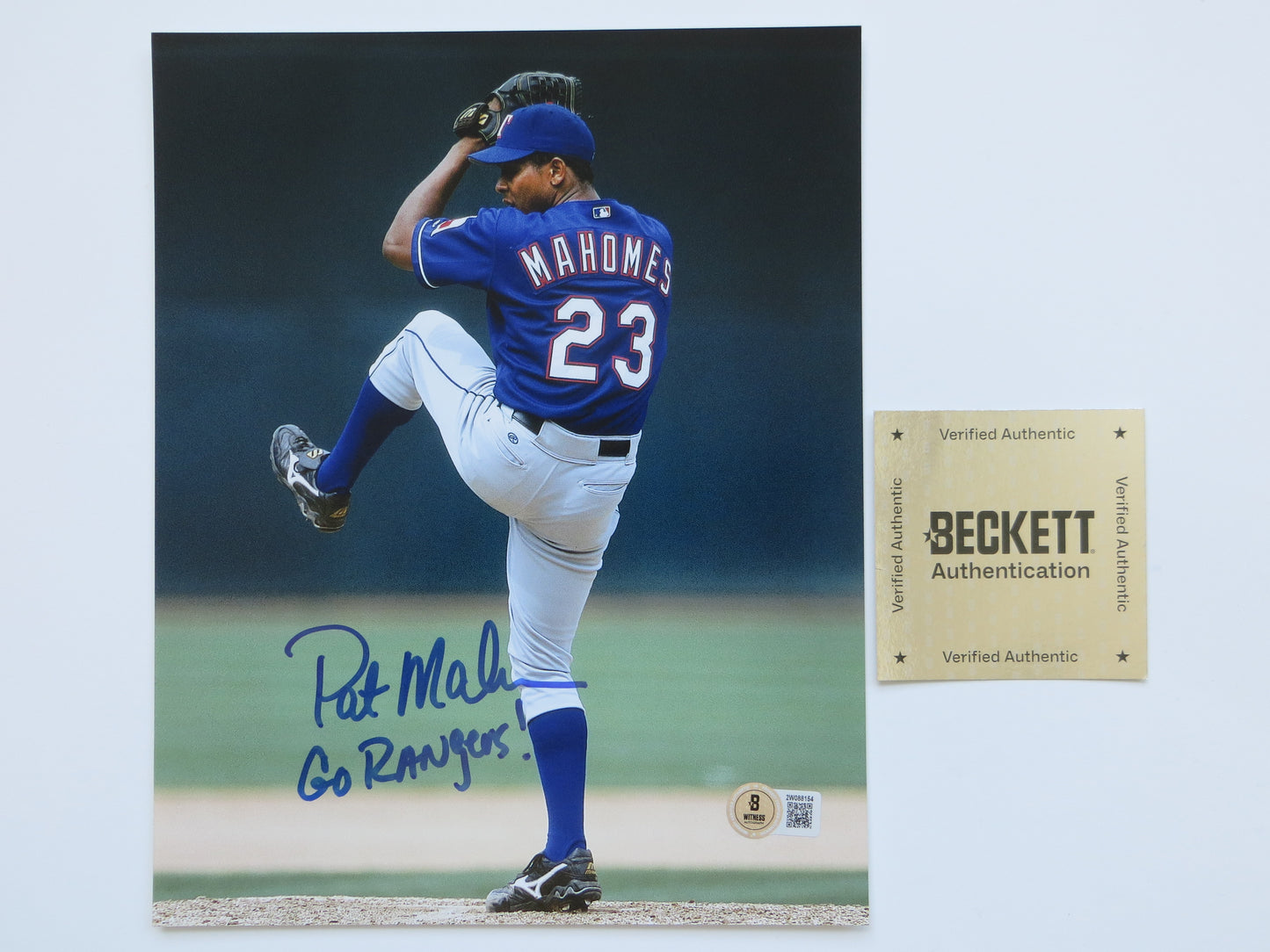 PAT PATRICK MAHOMES SR. TEXAS RANGERS SIGNED 8x10 PHOTO w/INSC Twins Chiefs BAS