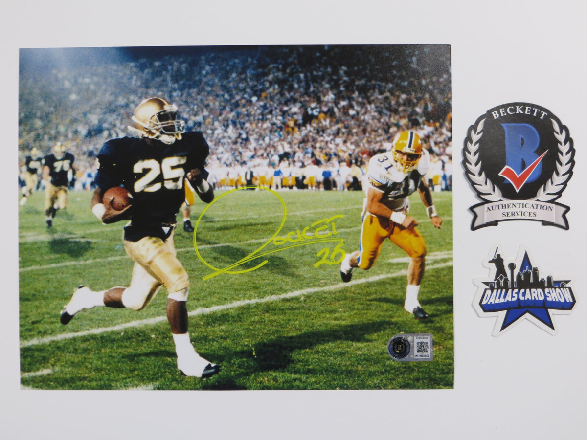 ROCKET ISMAIL NOTRE DAME SIGNED 8x10 PHOTO Touchdown Yellow BAS