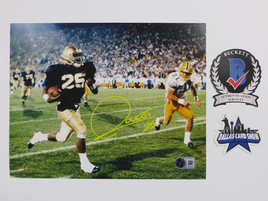ROCKET ISMAIL NOTRE DAME SIGNED 8x10 PHOTO Touchdown Yellow BAS
