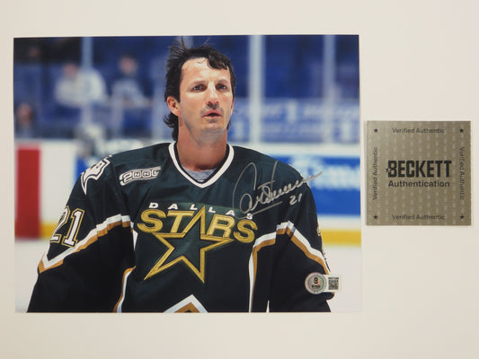 GUY CARBONNEAU DALLAS STARS SIGNED 8x10 PHOTO Canadiens BAS