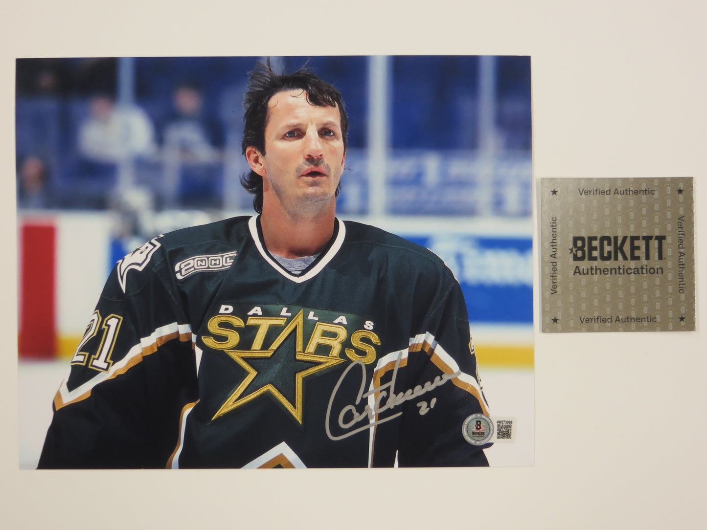 GUY CARBONNEAU DALLAS STARS SIGNED 8x10 PHOTO Canadiens BAS