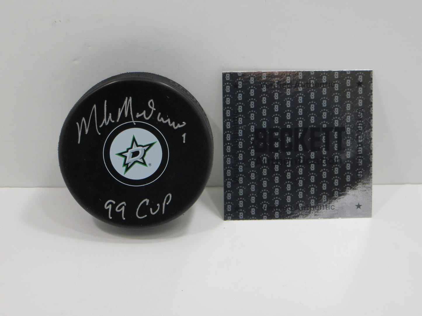 MIKE MODANO DALLAS STARS SIGNED HOCKEY PUCK w/99 Cup Current Logo BAS COA
