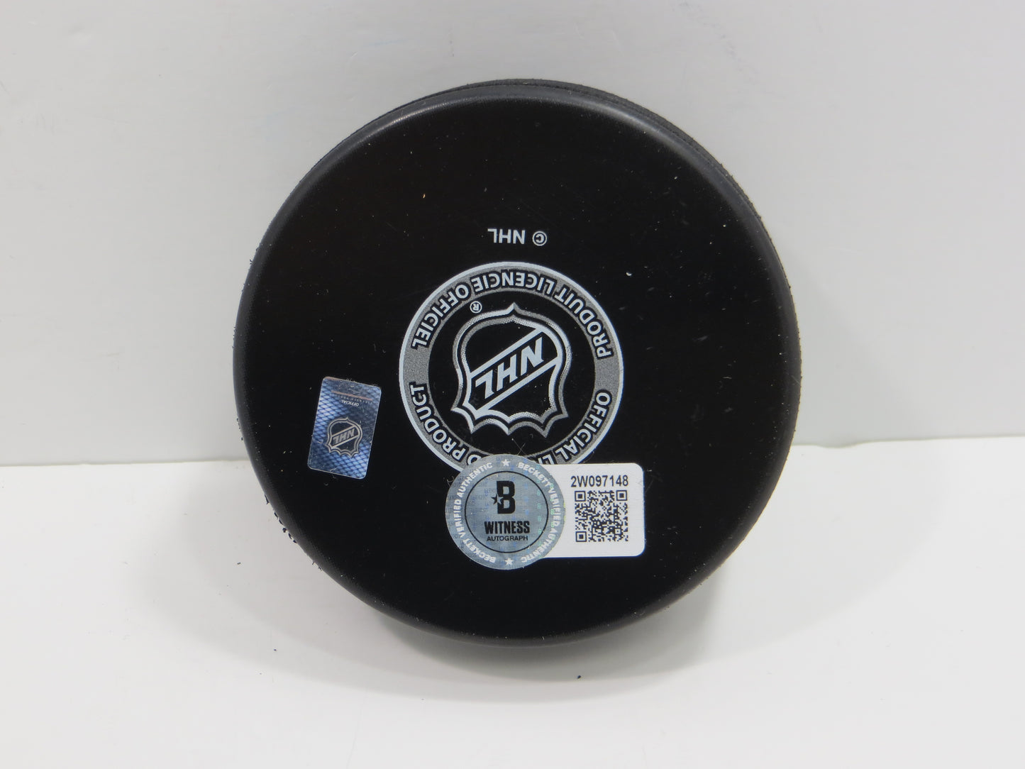 MIKE MODANO DALLAS STARS SIGNED HOCKEY PUCK w/99 Cup Current Logo BAS COA