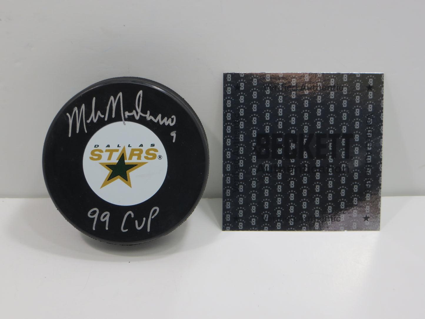 MIKE MODANO DALLAS STARS SIGNED HOCKEY PUCK w/99 Cup North Stars BAS COA