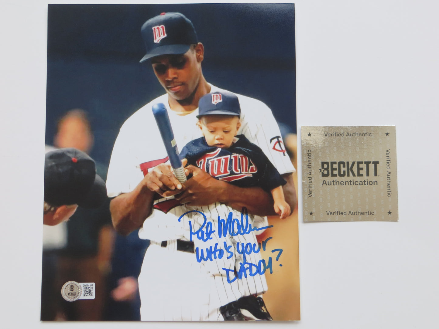 PAT PATRICK MAHOMES SR. TWINS SIGNED 8x10 PHOTO w/WHO'SYOURDADDY Chiefs BAS