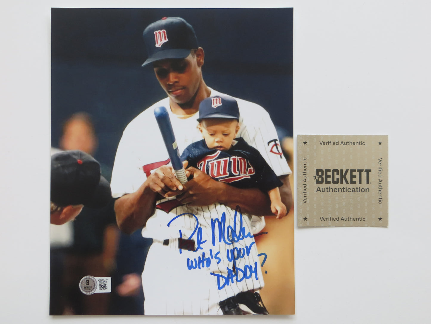 PAT PATRICK MAHOMES SR. TWINS SIGNED 8x10 PHOTO w/WHO'SYOURDADDY Chiefs BAS