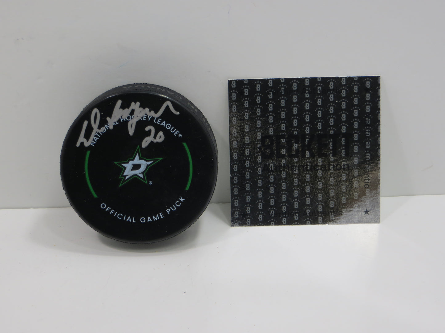 ED BELFOUR DALLAS STARS SIGNED AUTHENTIC HOCKEY PUCK BAS COA