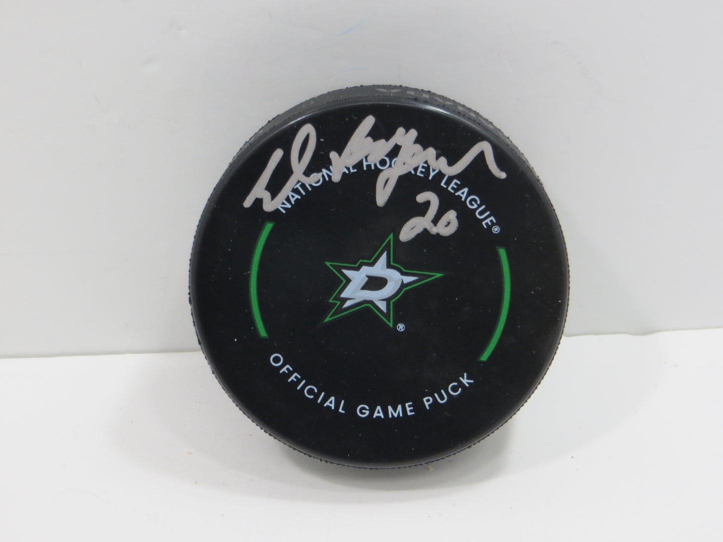ED BELFOUR DALLAS STARS SIGNED AUTHENTIC HOCKEY PUCK BAS COA